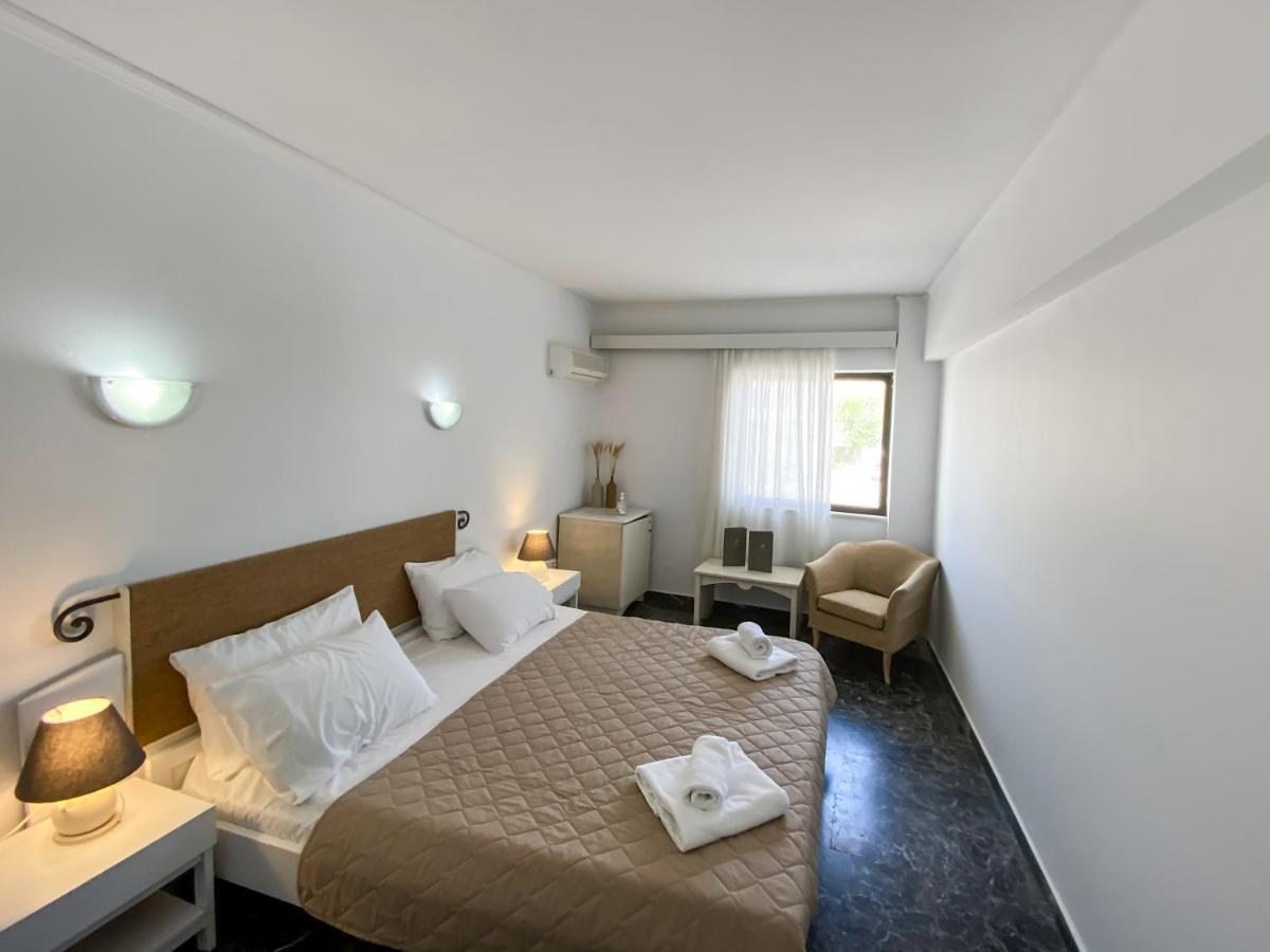 Aeolos Bay Тинос Екстериор снимка