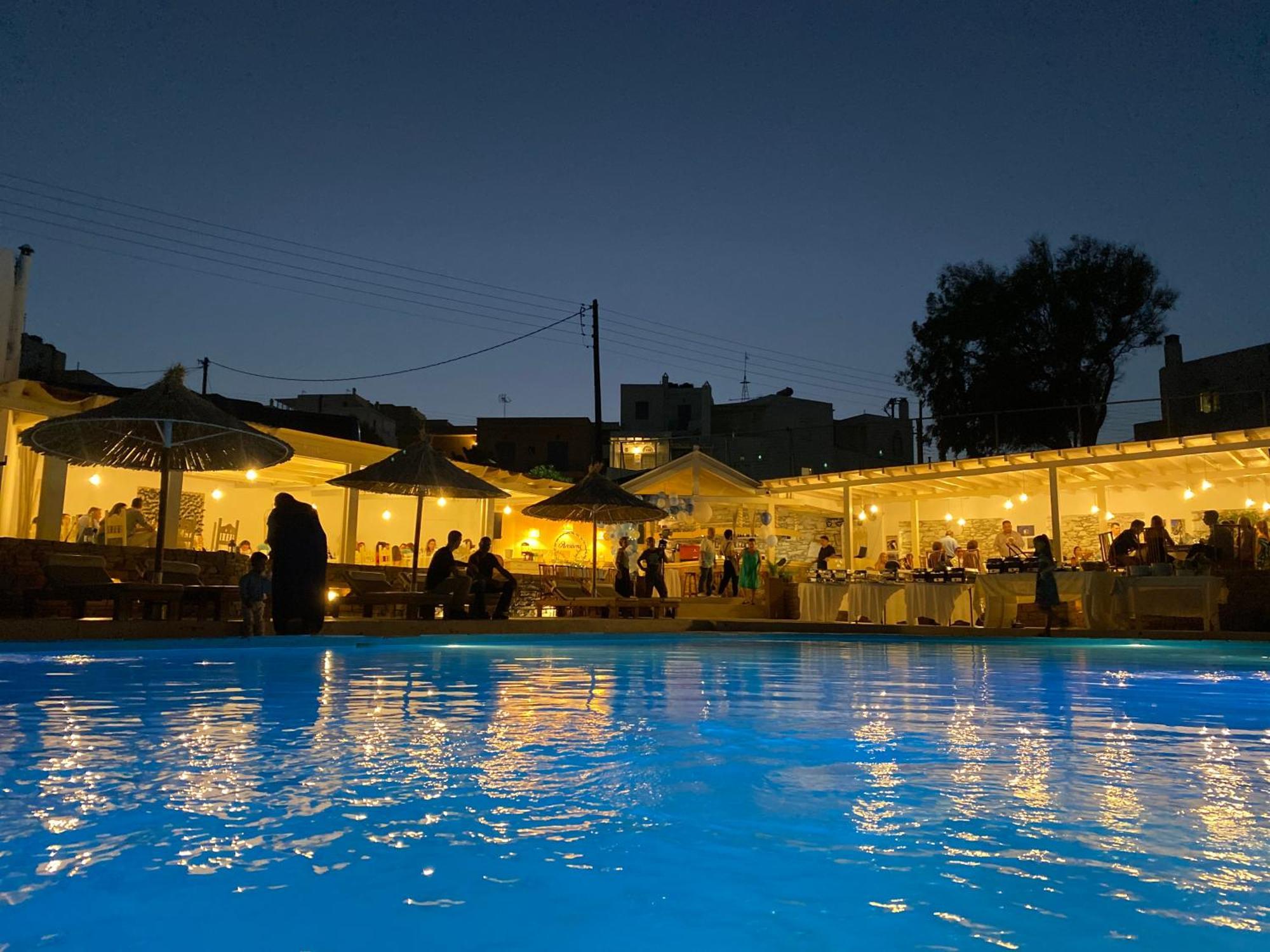 Aeolos Bay Тинос Екстериор снимка