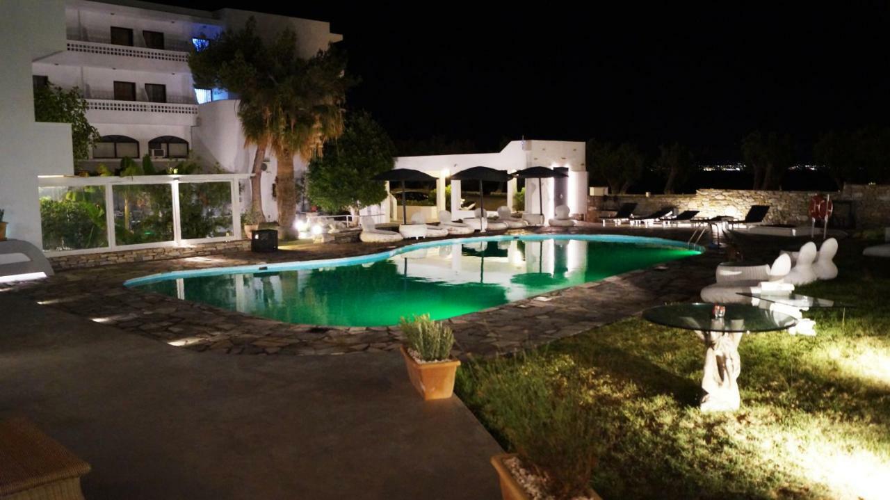 Aeolos Bay Тинос Екстериор снимка